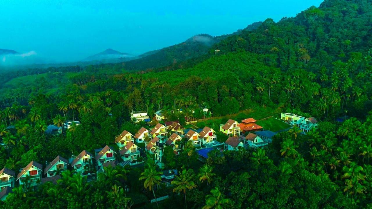 Nest Resorts Athirappilly Extérieur photo