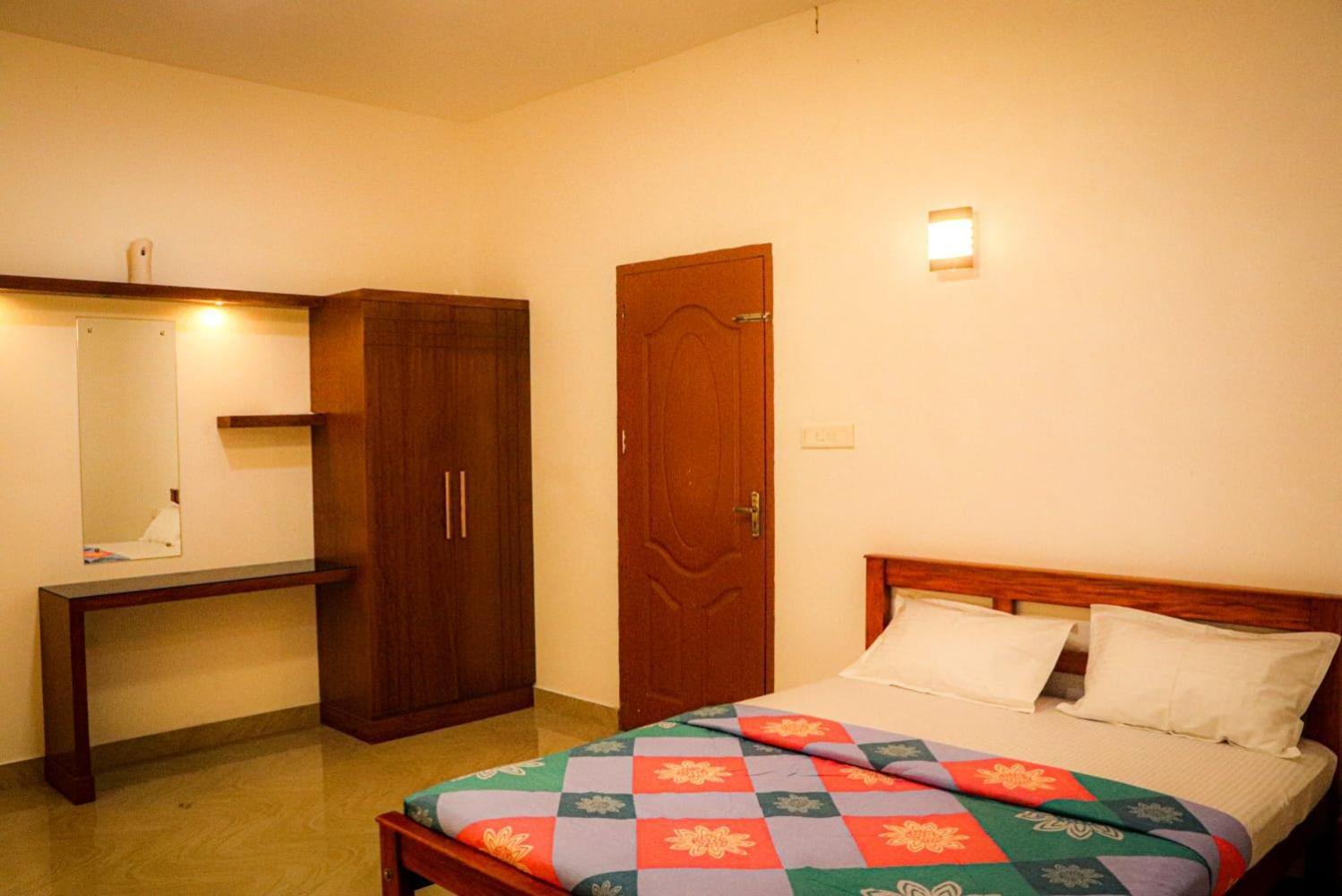 Nest Resorts Athirappilly Extérieur photo
