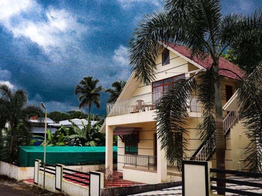 Nest Resorts Athirappilly Extérieur photo